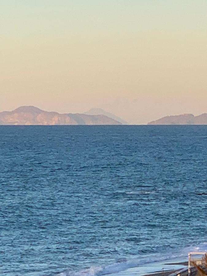 Capo dʼOrlandoLa Porta Delle Eolieアパートメント エクステリア 写真