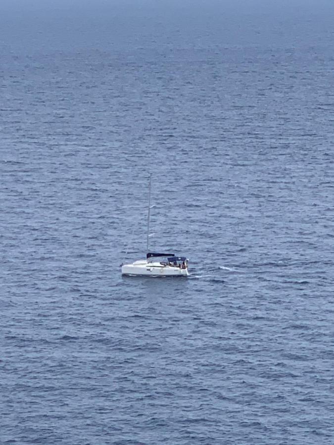 Capo dʼOrlandoLa Porta Delle Eolieアパートメント エクステリア 写真