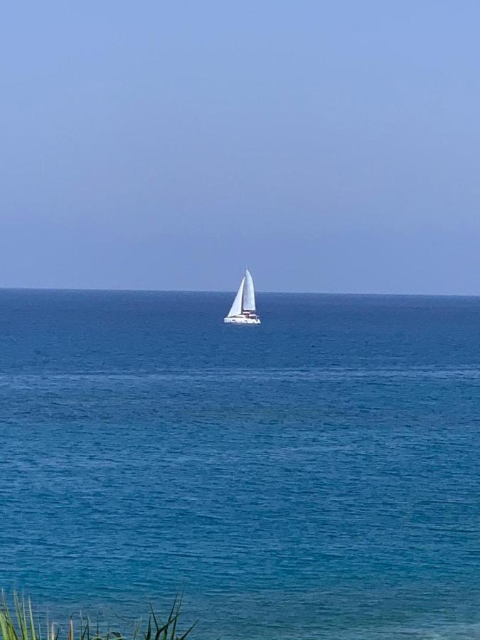Capo dʼOrlandoLa Porta Delle Eolieアパートメント エクステリア 写真